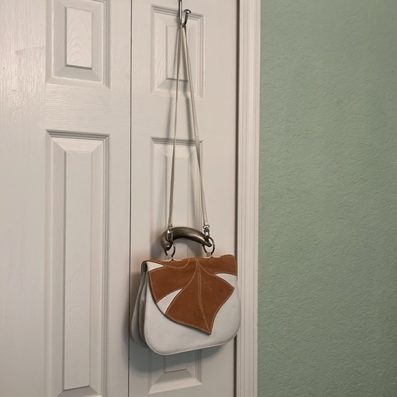 Gilli made in Italy Banana Bag - Picture 7 of 12